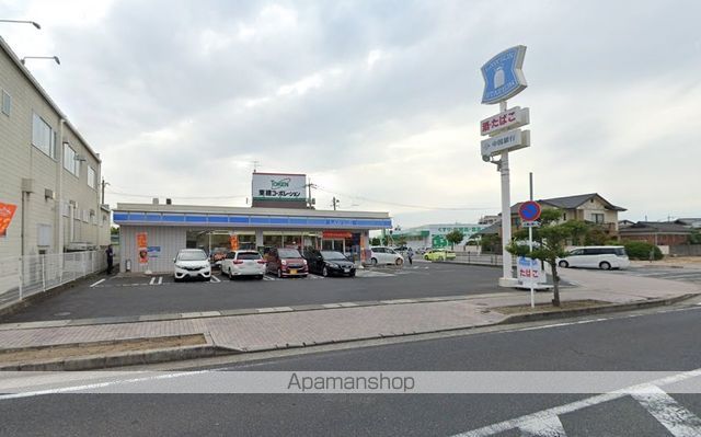 コンビニ　ローソン下中野店（コンビニ）まで727m