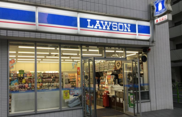 コンビニ　ローソン勝どき四丁目店（コンビニ）まで5m
