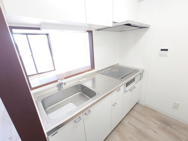 キッチン　システムキッチンです☆