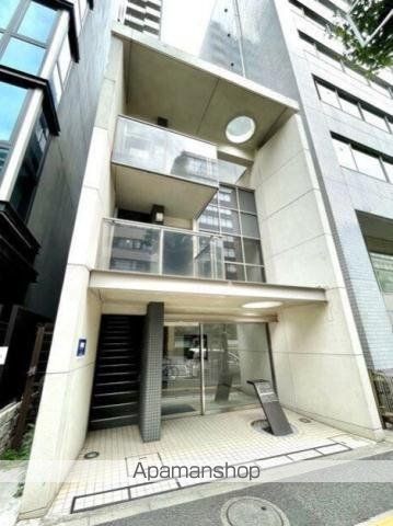 東京メトロ銀座線 末広町駅 徒歩3分 17階建 築22年の外観写真