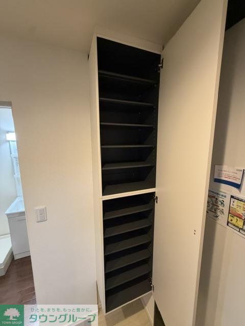 収納　バルコニー
