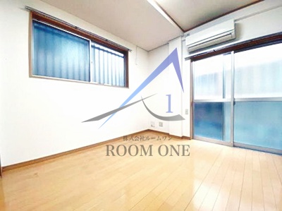 居室・リビング　洋室のお部屋です。