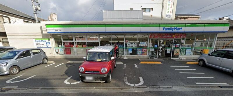 コンビニ　ファミリーマート　清輝橋一丁目店（コンビニ）まで389m