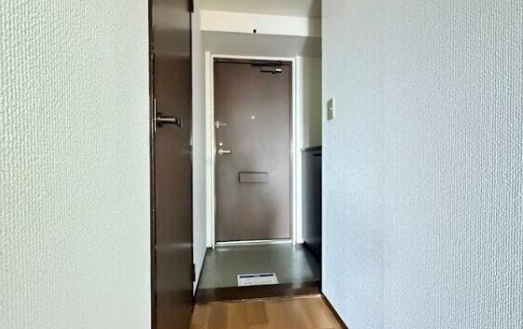 玄関　※別部屋参考写真☆