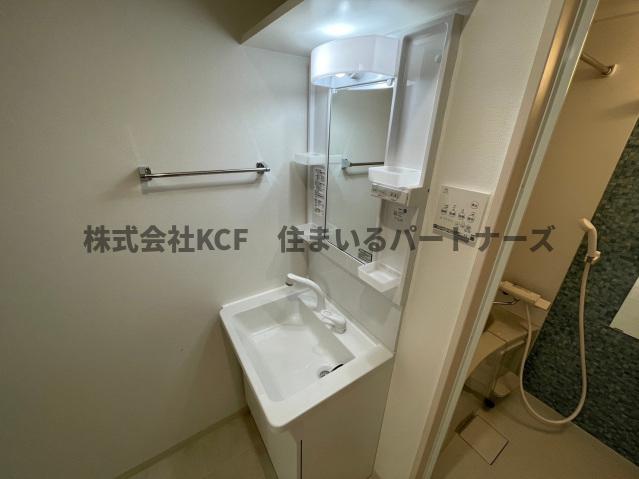 洗面設備　使いやすい洗面所です