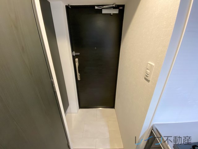 地下鉄長堀鶴見緑地線 西長堀駅 徒歩2分 12階建 築7年の玄関写真