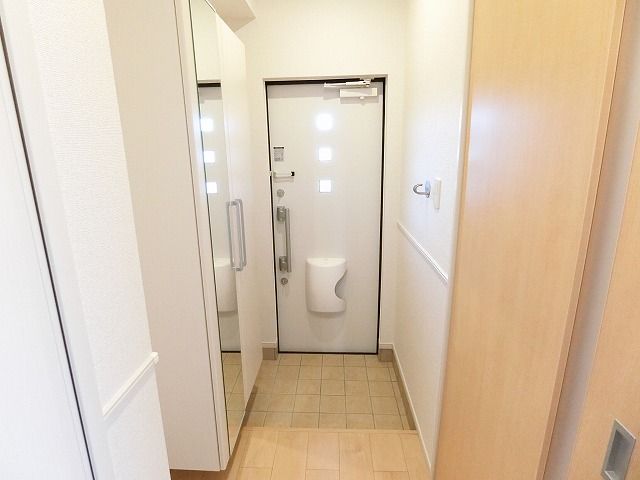 エトワールIIの玄関写真