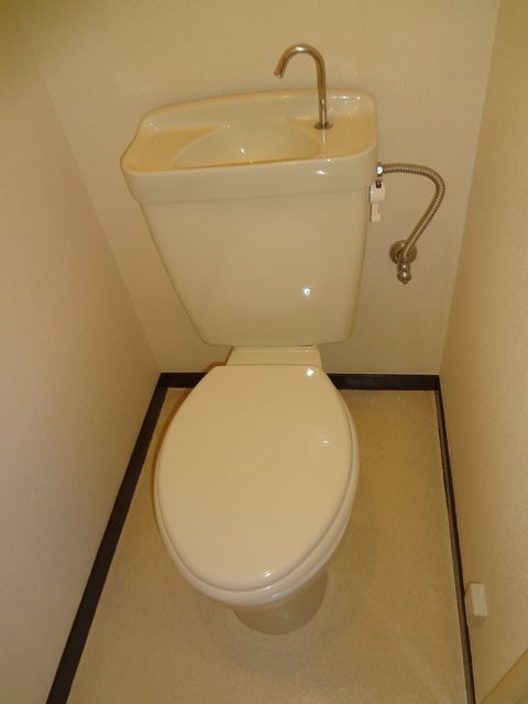 第五荒田ビルのトイレ写真