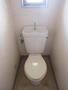トイレ　トイレもシンプルでお掃除も楽々です