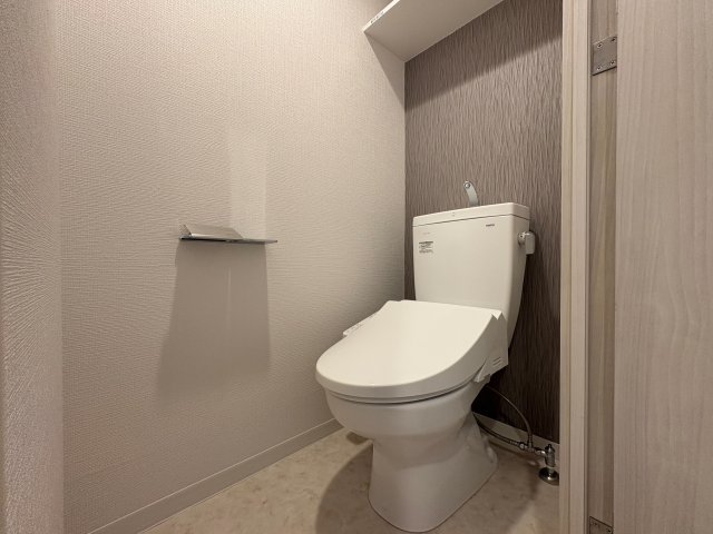 トイレ　トイレもきれいです