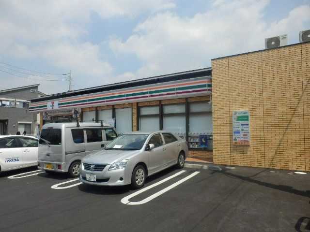 コンビニ　セブンイレブン浦和桜田2丁目店（コンビニ）まで209m