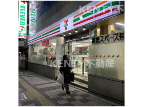コンビニ　セブンイレブン 大田区役所前店（コンビニ）まで121m