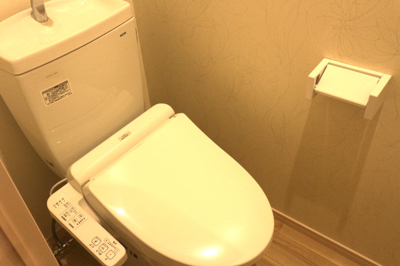 地下鉄空港線 姪浜駅 徒歩7分 3階建 築8年のトイレ写真