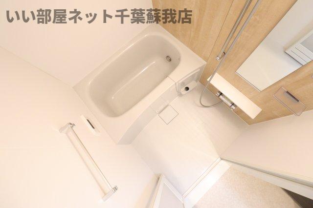 バス・シャワールーム　ゆったり過ごせるお風呂です