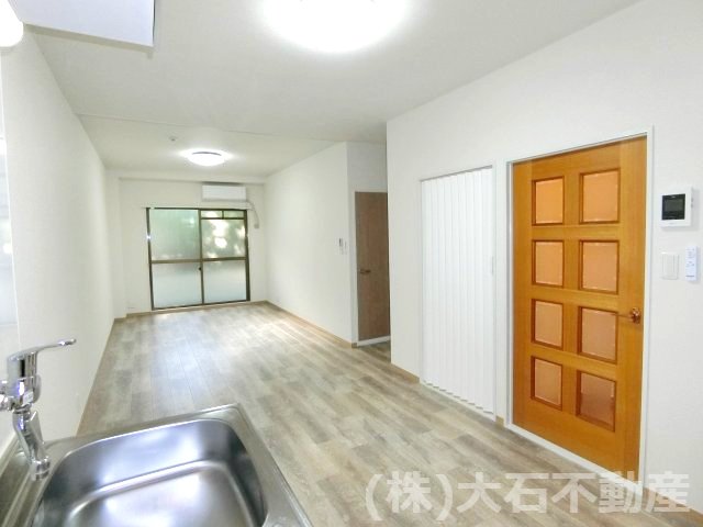 エスポワール金子IIの居間写真