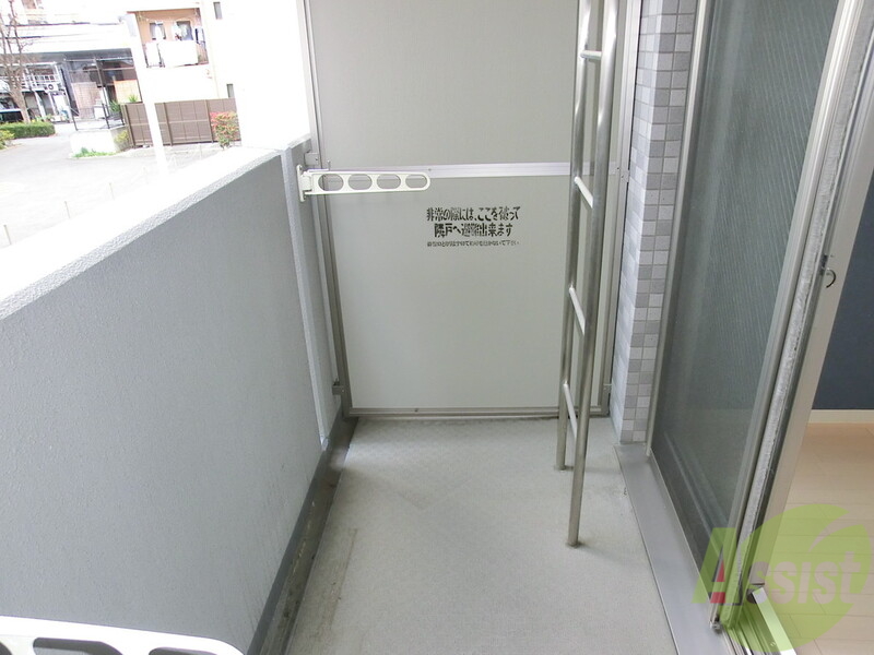 バルコニー　洗濯物もしっかり干せるバルコニーです