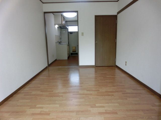 その他部屋・スペース　南東向きの居室