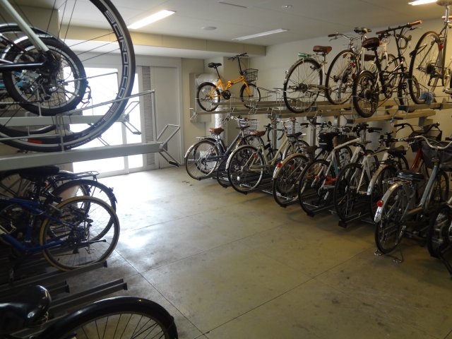 駐車場　※駐輪場