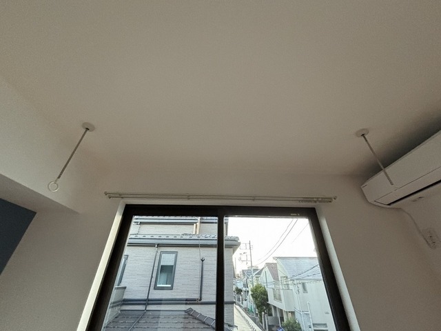 その他　洋室室内物干金物★前回募集時の写真です