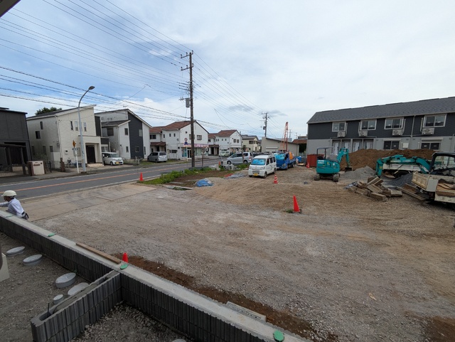 眺望　前面は駐車場の予定です（建築中）