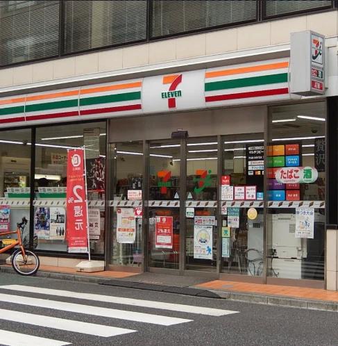 コンビニ　セブンイレブン 新宿筑土八幡町店（コンビニ）まで374m