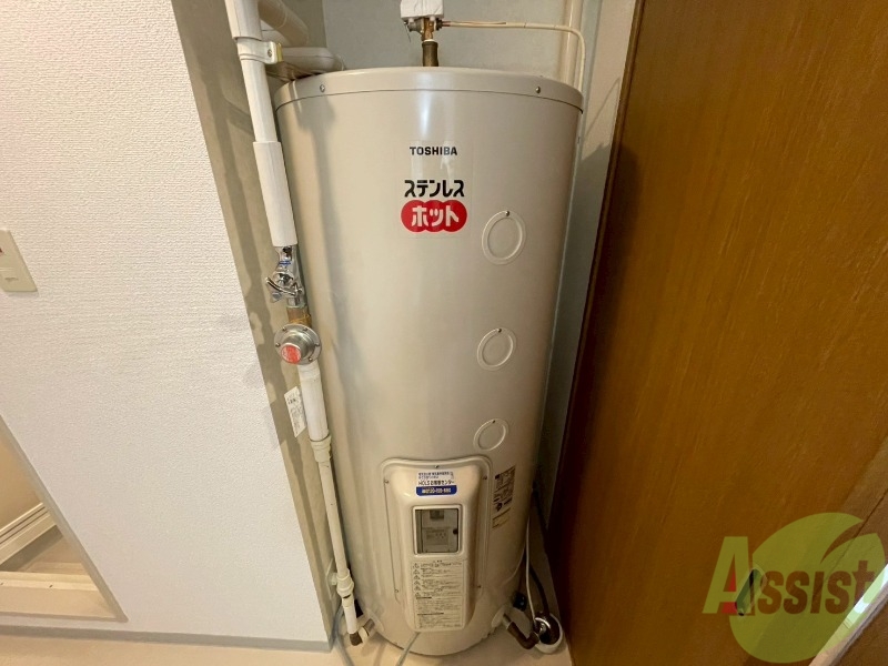 その他設備　電気温水器です。オール電化でお得で安心ですね。