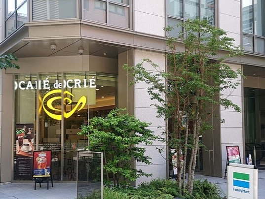 飲食店　カフェ・ド・クリエ日本橋三丁目スクエア店（飲食店）まで210m