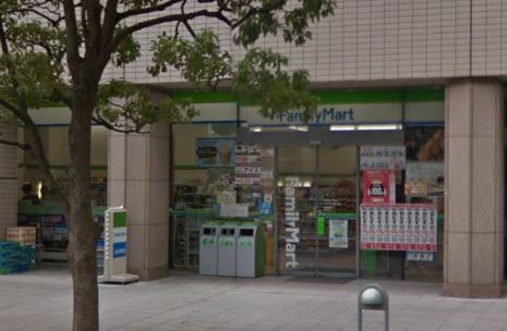 コンビニ　ファミリーマートリバージュ品川店（コンビニ）まで110m