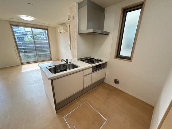 キッチン　※別部屋の写真です