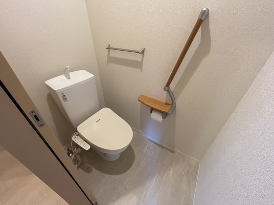 トイレ　※別部屋の写真です