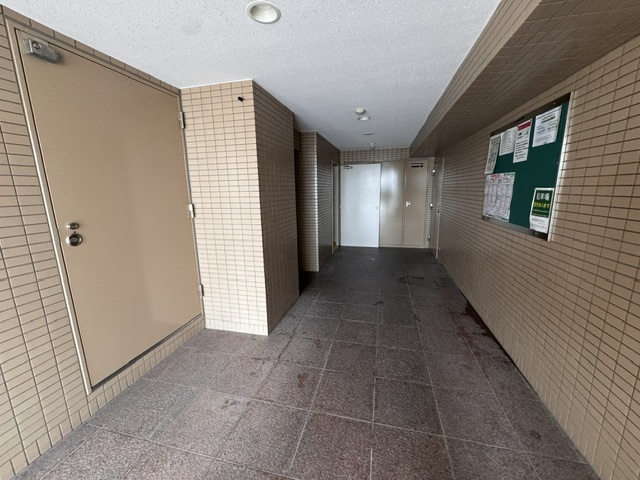 阪急宝塚線 蛍池駅 徒歩13分 5階建 築32年の外観写真