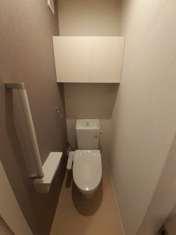 トイレ　シンプルで使いやすいトイレです