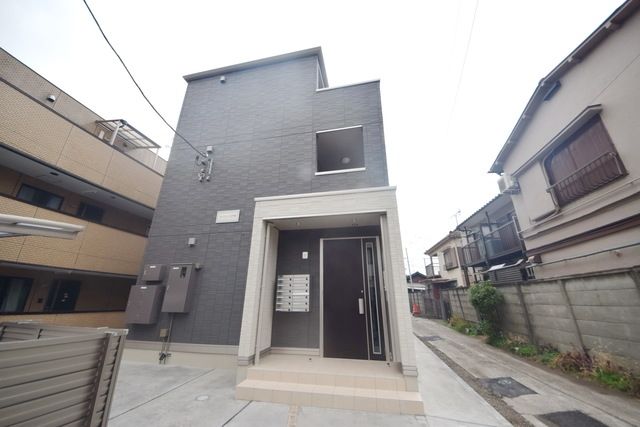 建物外観　★外観★