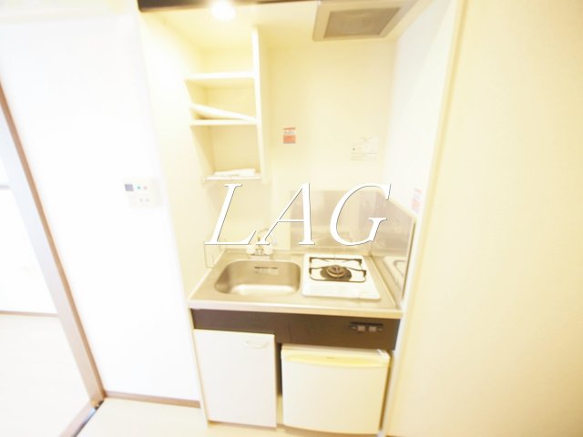 京急本線 立会川駅 徒歩2分 15階建 築24年のキッチン写真