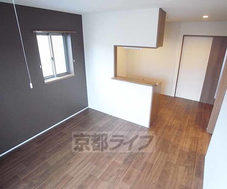 居室・リビング　シックなお部屋です。