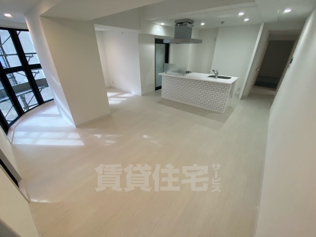 CEREJEIRA江坂の居間写真