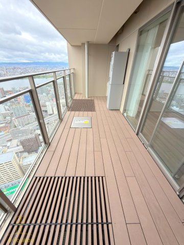 バルコニー　グラングリーン大阪 THE NORTH RESIDENCE