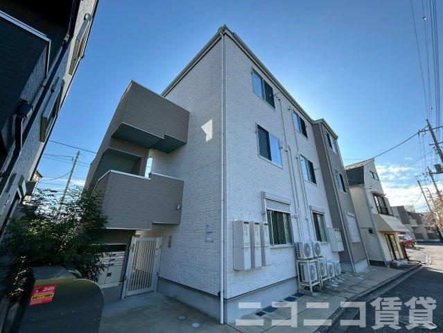 CRASTINE西馬橋1丁目の外観写真