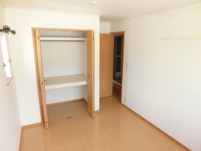 その他部屋・スペース　お部屋に収納があるので広く使えますね