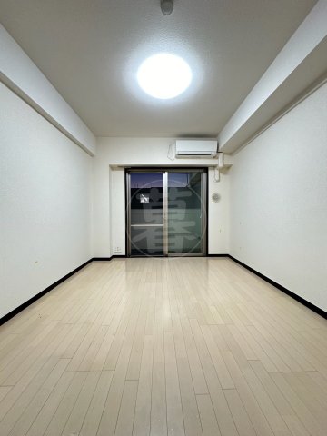 セントパレス大鳥居の居間写真
