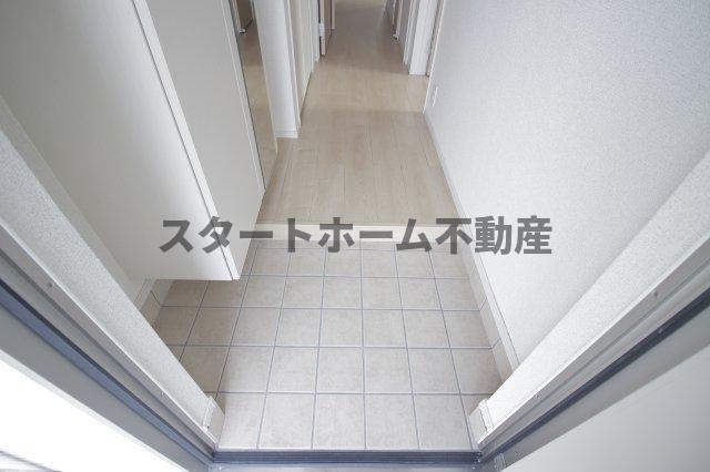 玄関　シンプルで使いやすい玄関です