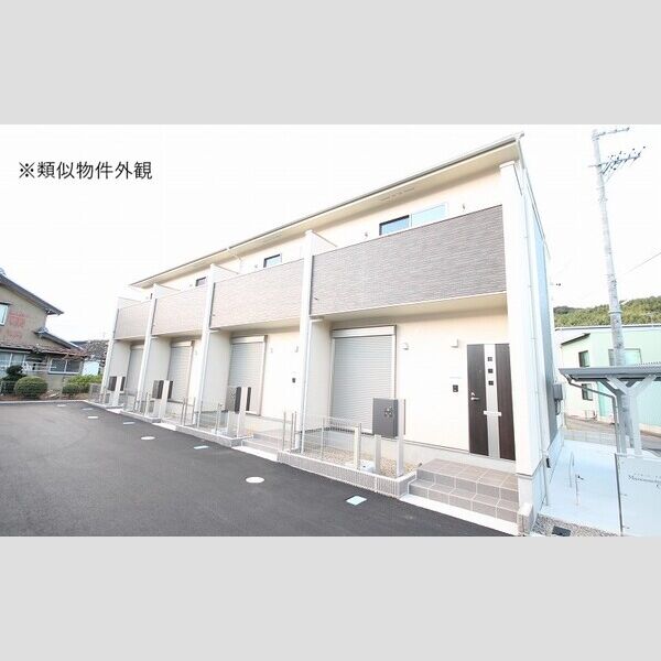 名鉄三河線 碧南駅 バス乗車時間：7分 最寄りバス停で下車 徒歩5分 新築