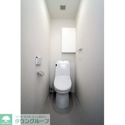 トイレ　※写真は同タイプ住戸です。