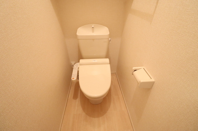 トイレ　２０２　トイレ
