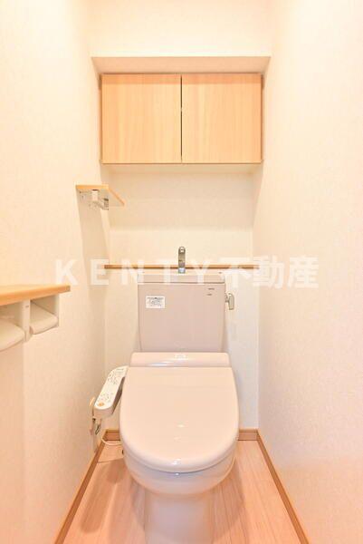 トイレ　ゆったりとした空間のトイレです