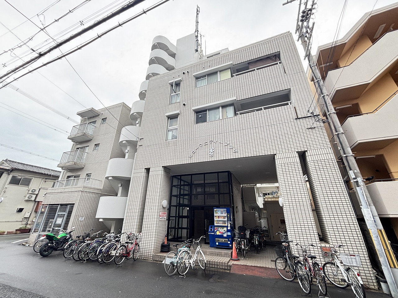 建物外観