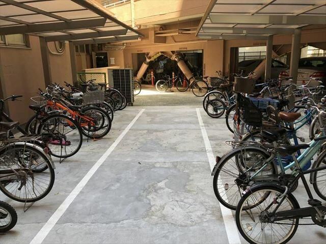 駐車場　駐輪場です。