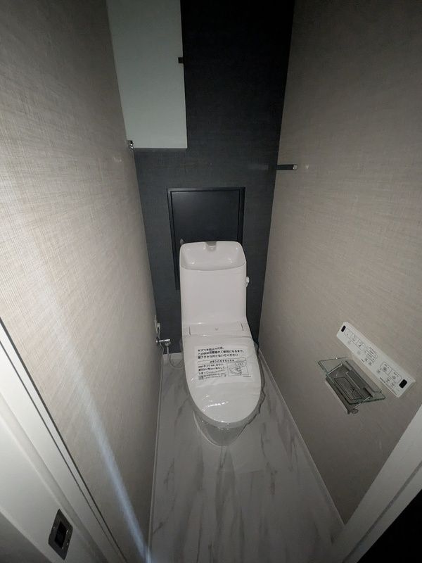 トイレ　清潔感のあるトイレです