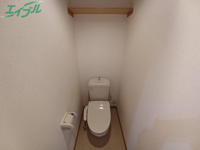 トイレ　同型参考写真