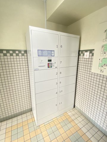 その他共有部分　マンション共有部分に宅配ボックスございます。不在時も荷物の受